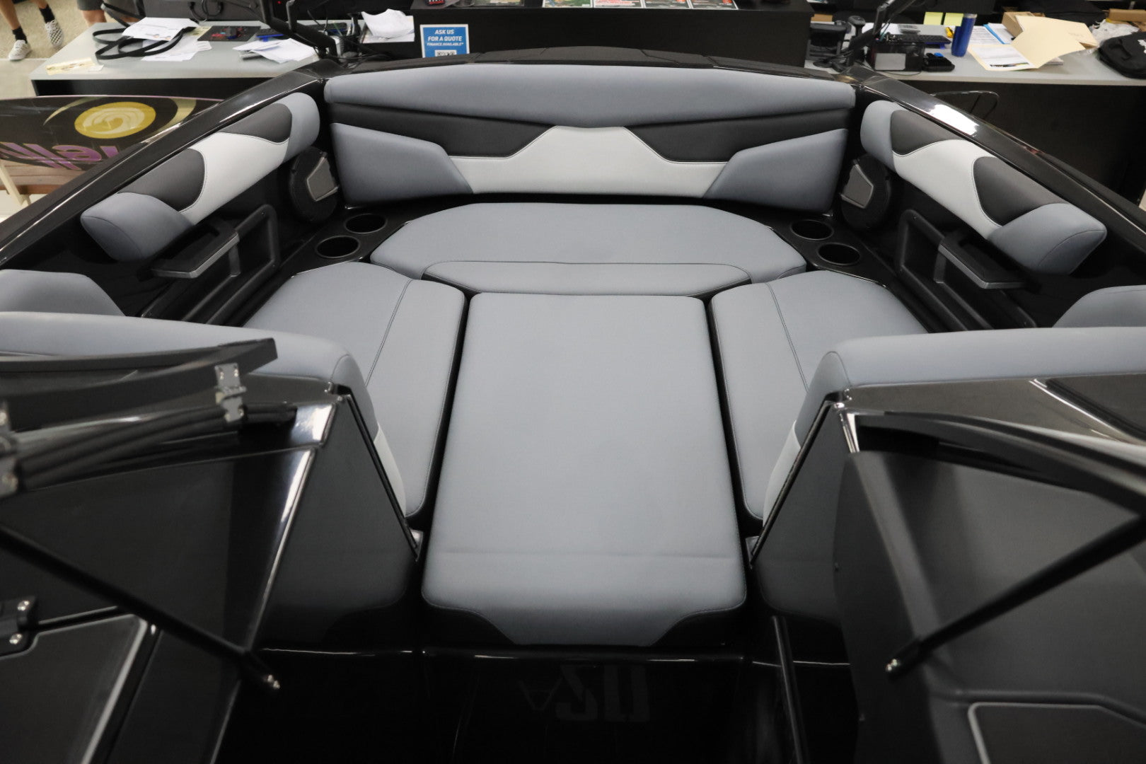 2025 Axis by Malibu A20