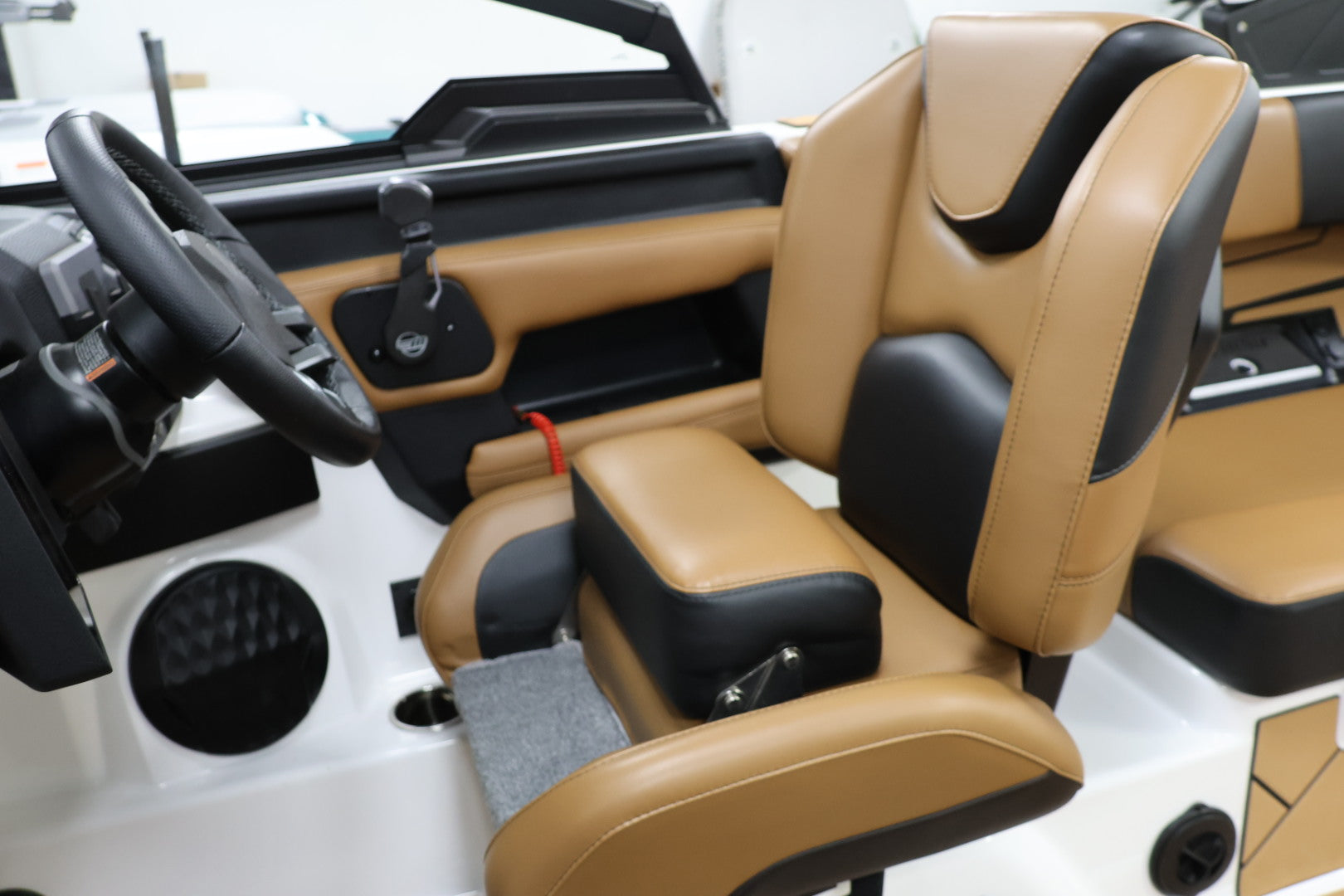 2025 Malibu Wakesetter 22LSV