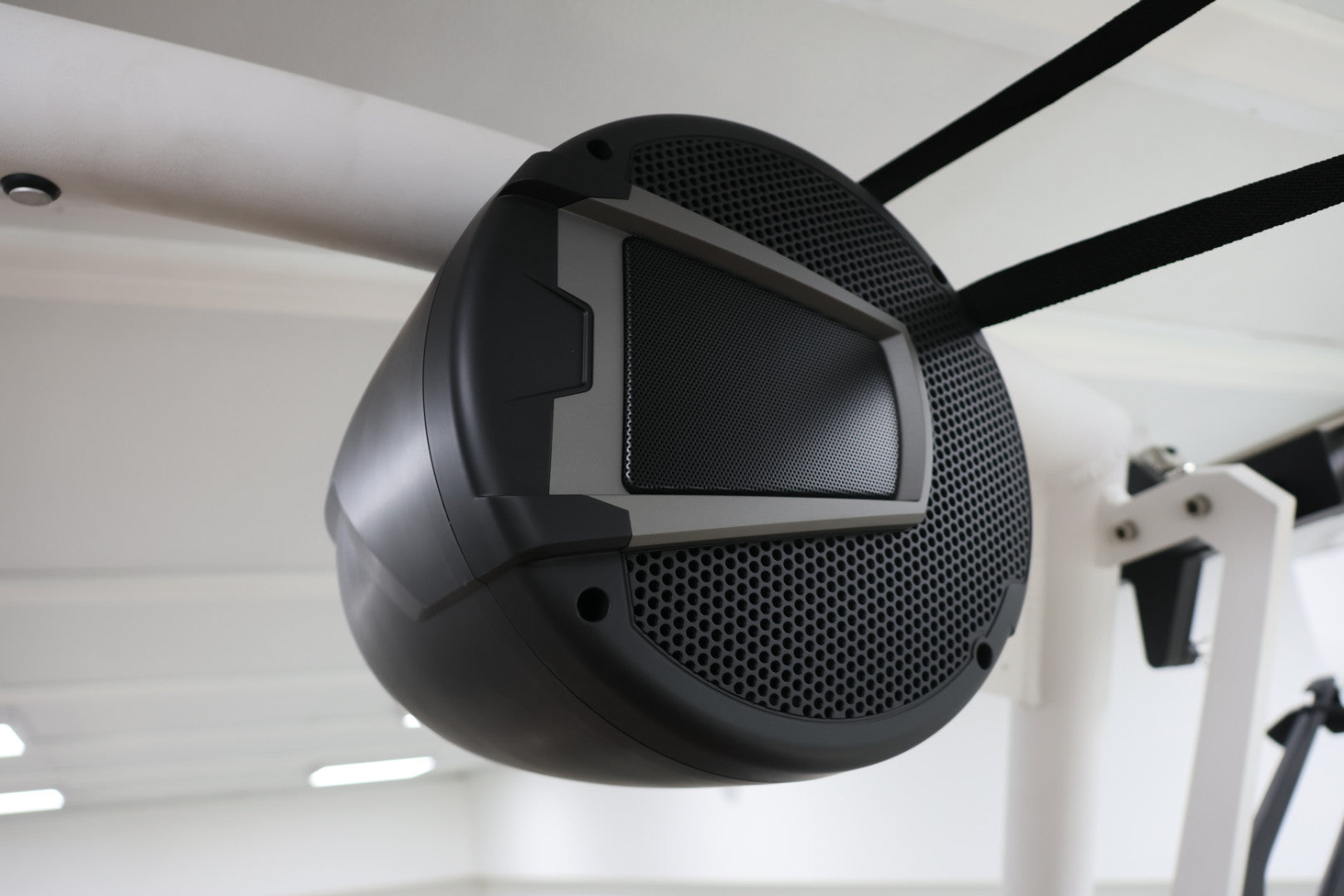 2025 Axis by Malibu T220