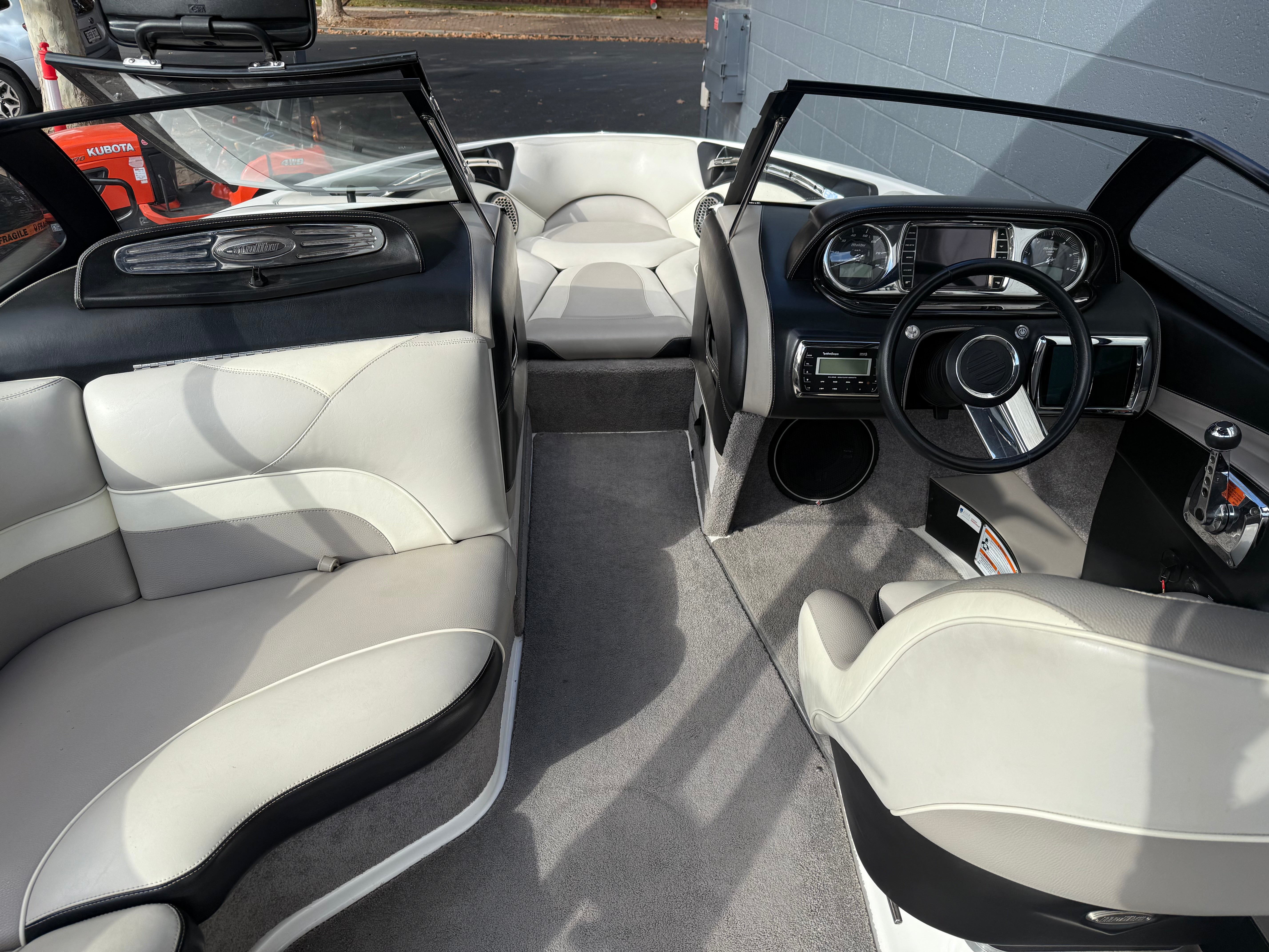 2014 Malibu Wakesetter 21VLX