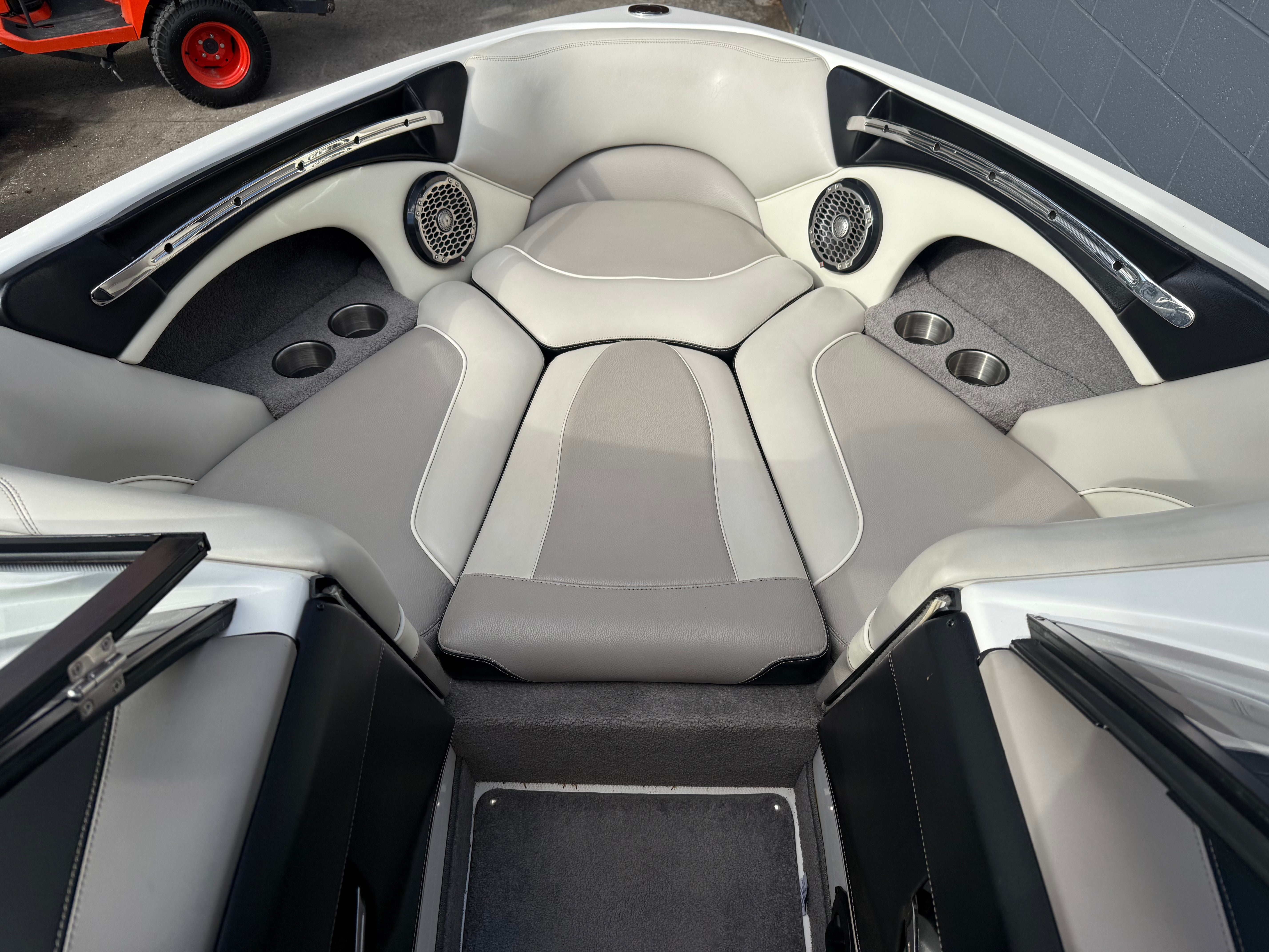 2014 Malibu Wakesetter 21VLX