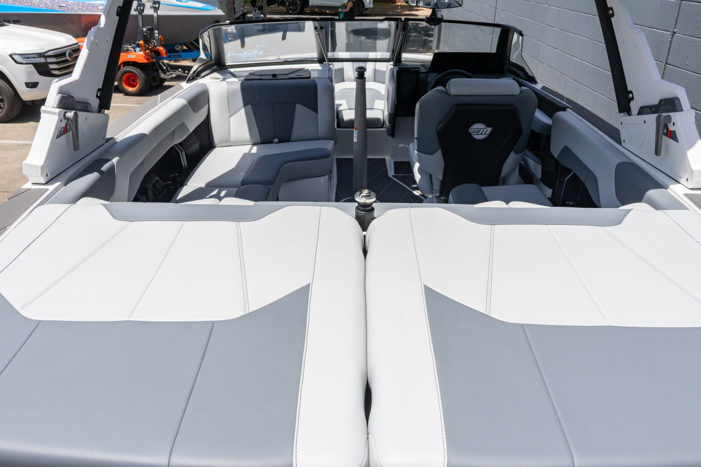 2025 Malibu Wakesetter 20VTX