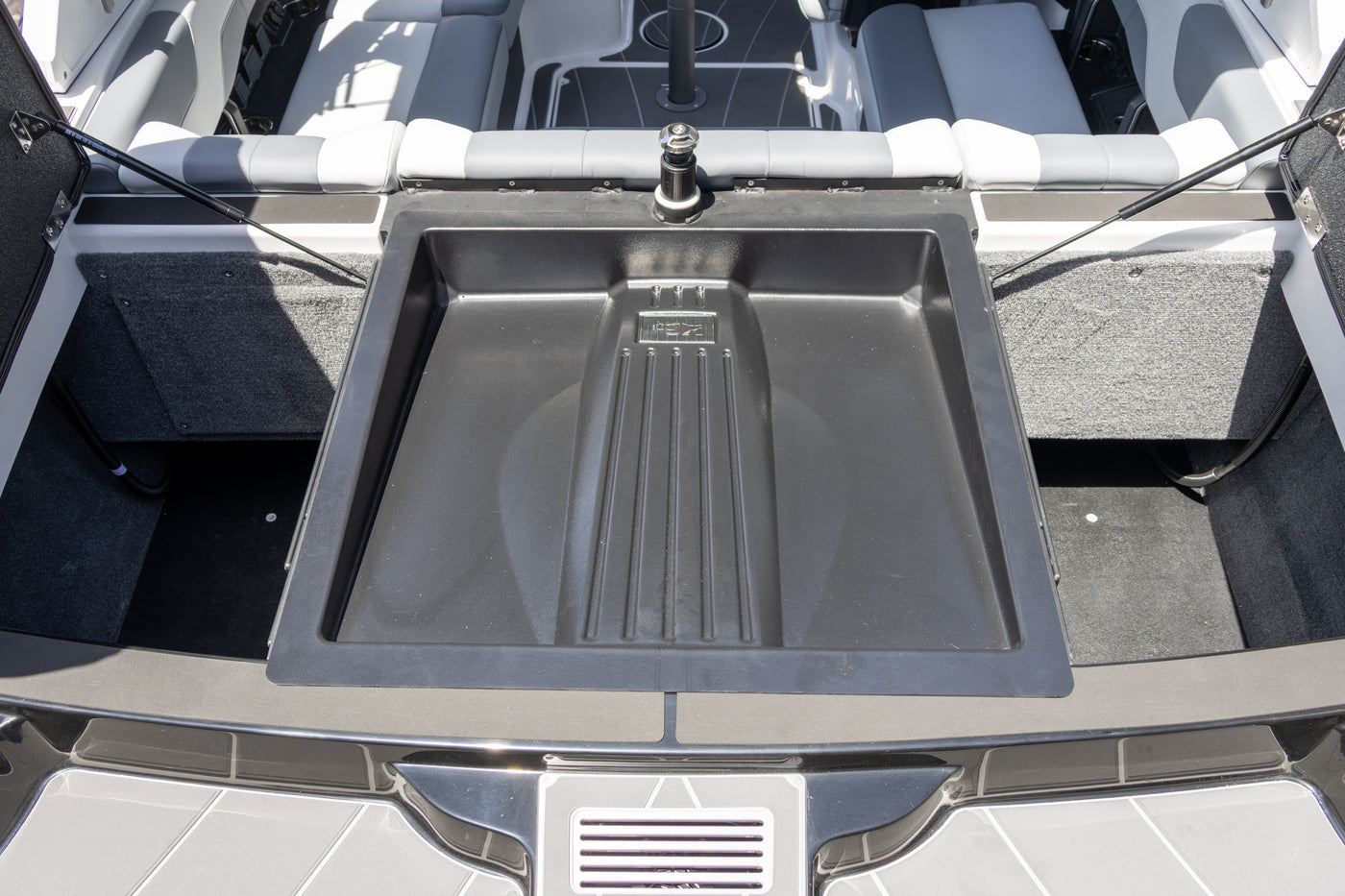 2025 Malibu Wakesetter 20VTX