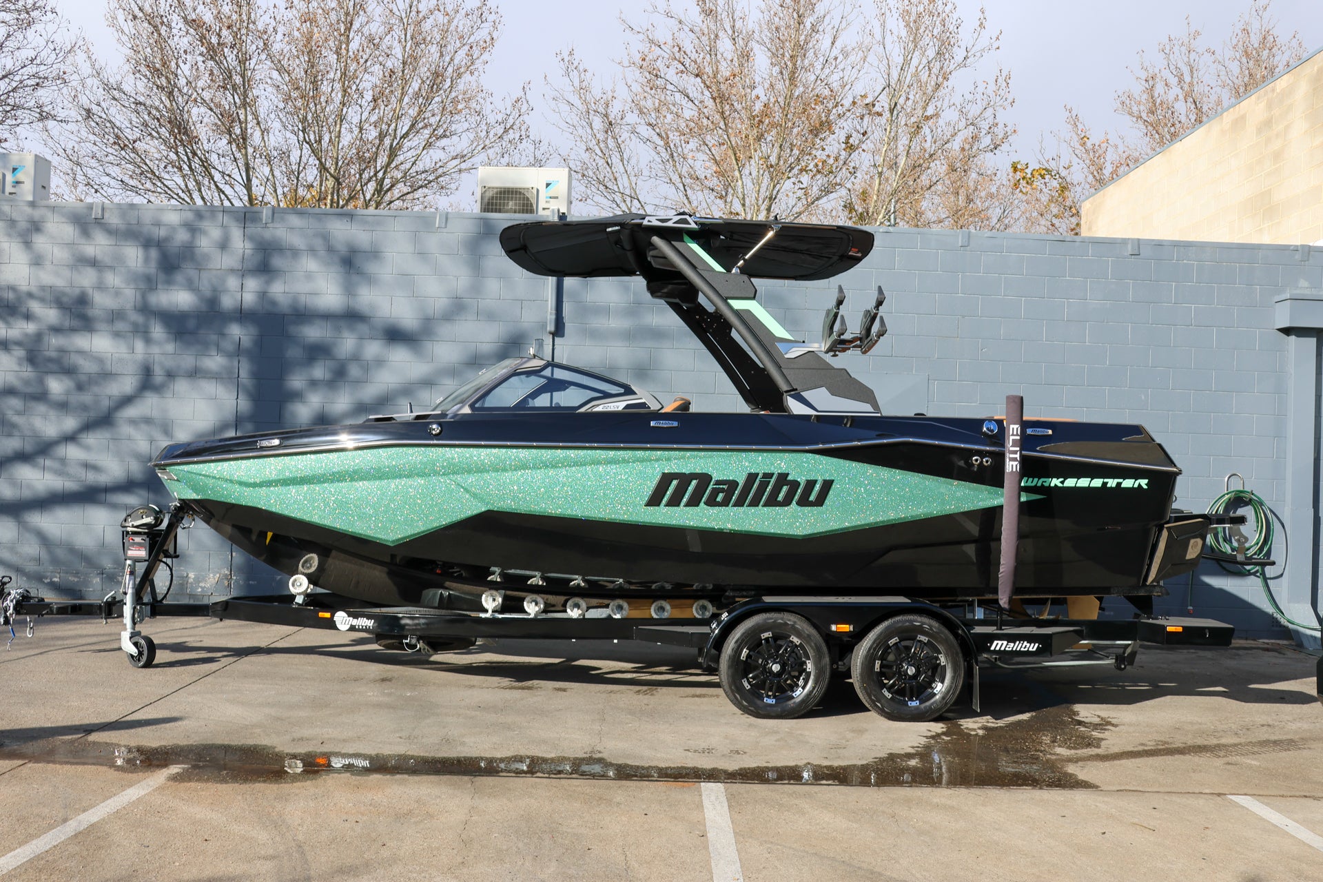 2026 Malibu Wakesetter 22LSV