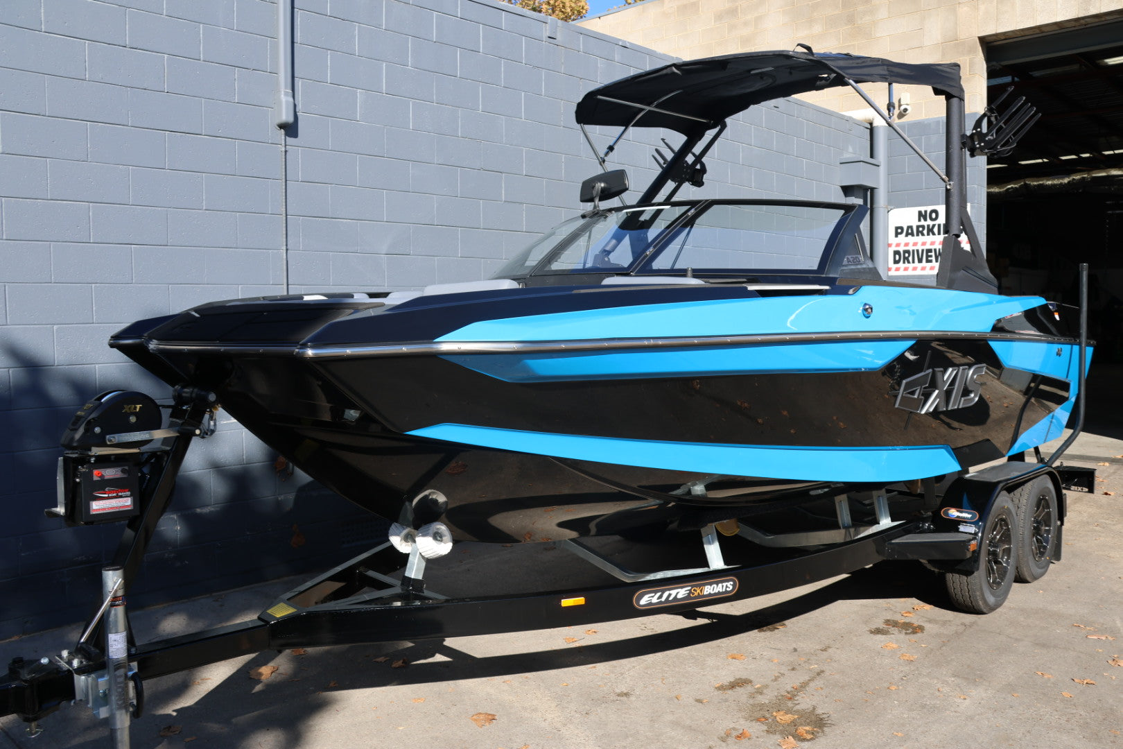 2025 Axis by Malibu A20