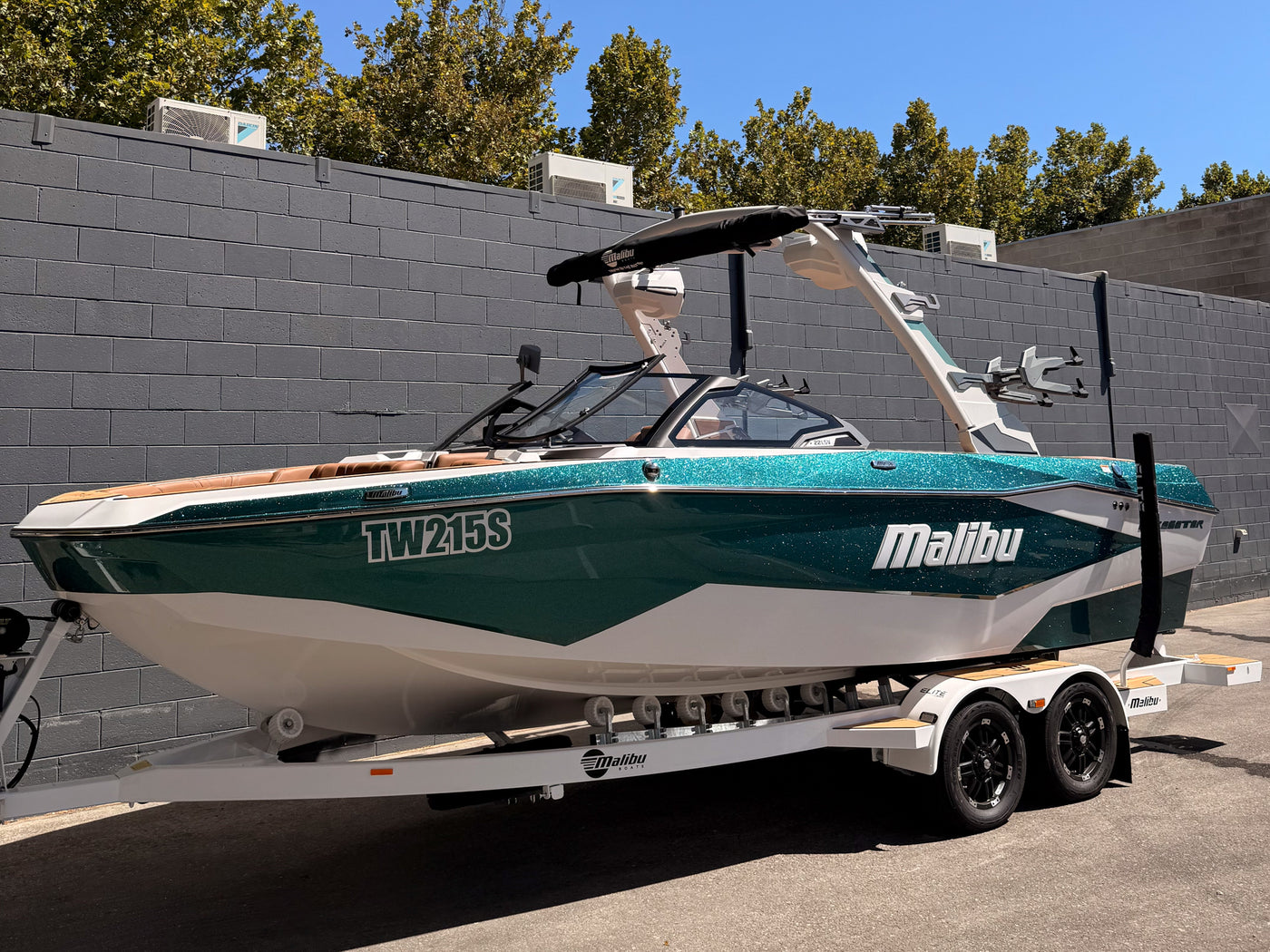 2026 Malibu Wakesetter 22LSV