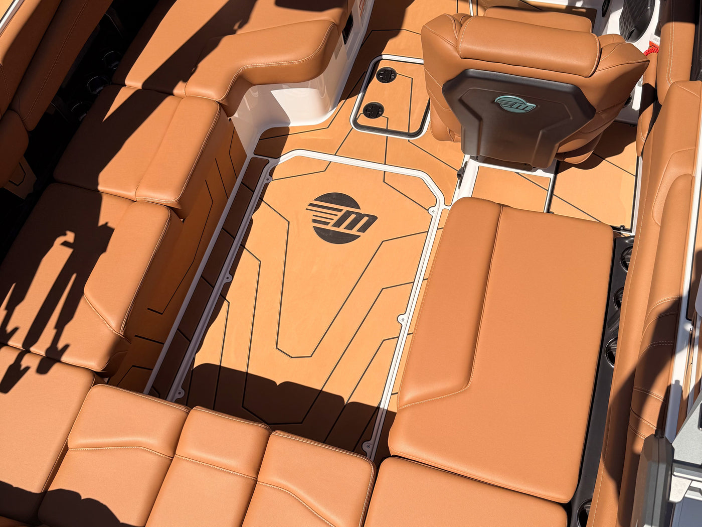 2026 Malibu Wakesetter 22LSV