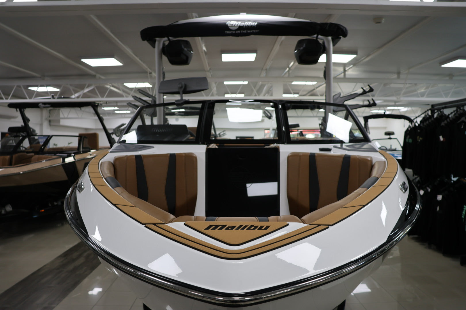 2025 Malibu Wakesetter 22LSV
