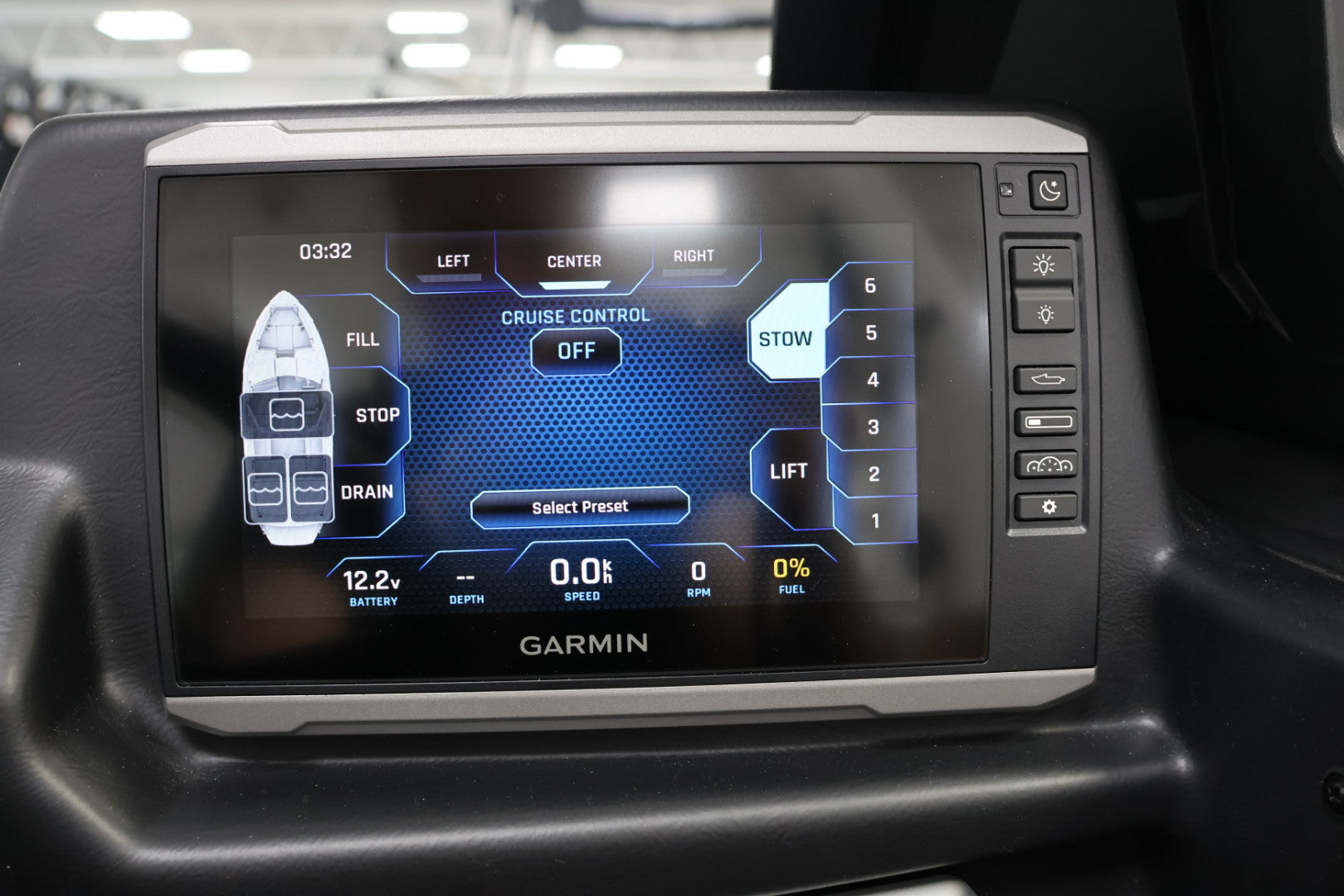2025 Axis by Malibu T220