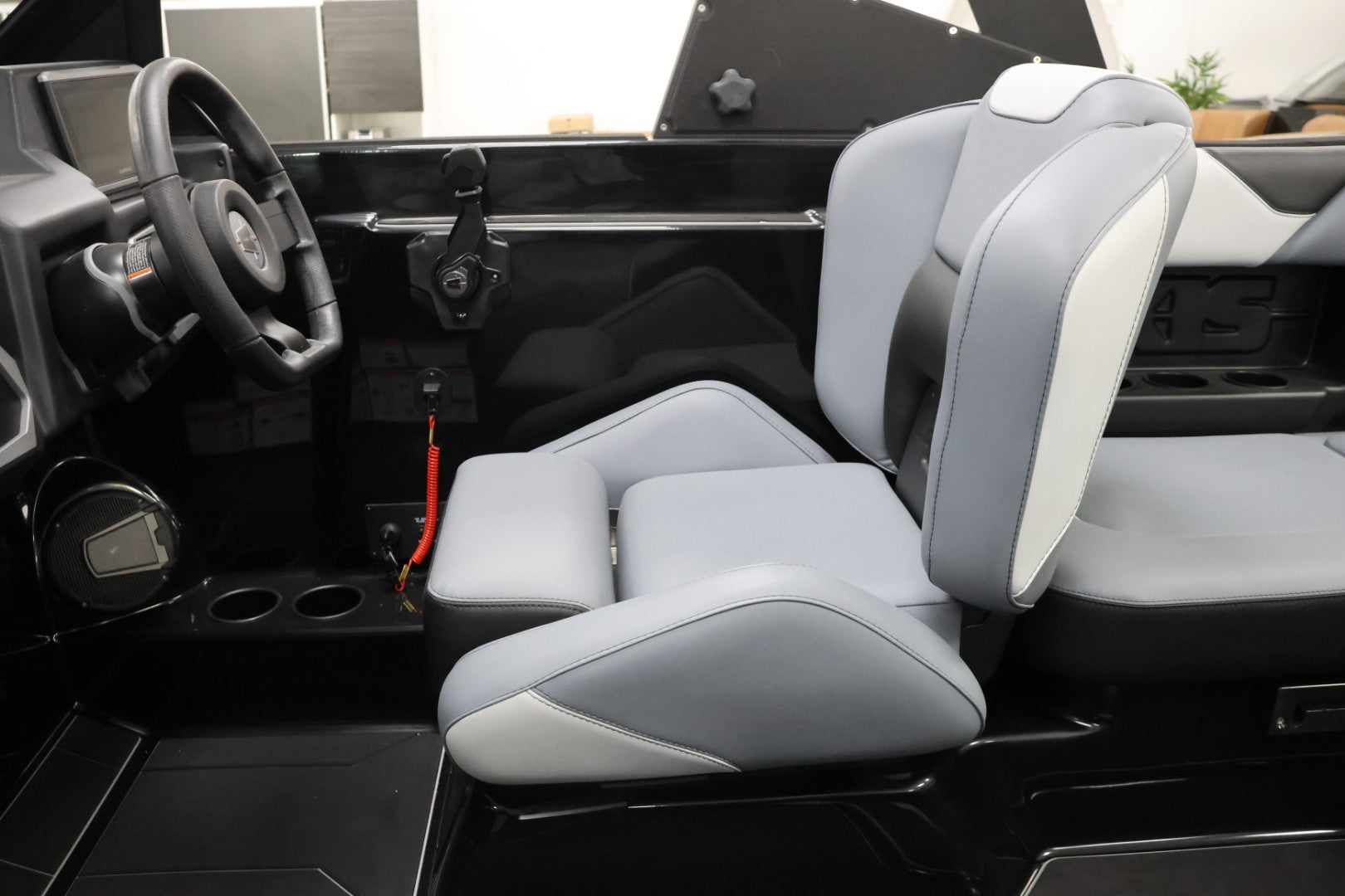 2025 Axis by Malibu A20