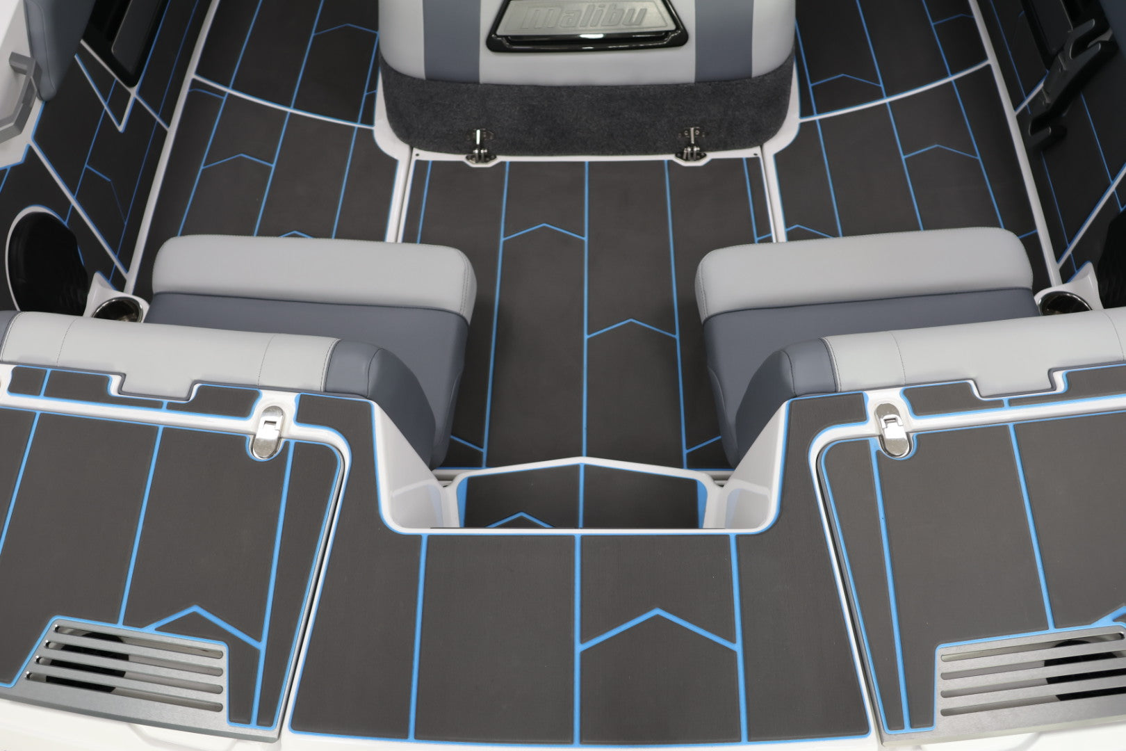 2025 Malibu Response TXi