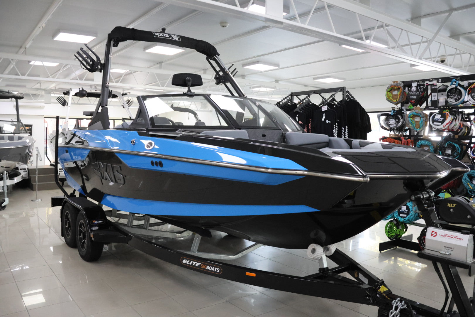 2025 Axis by Malibu A20