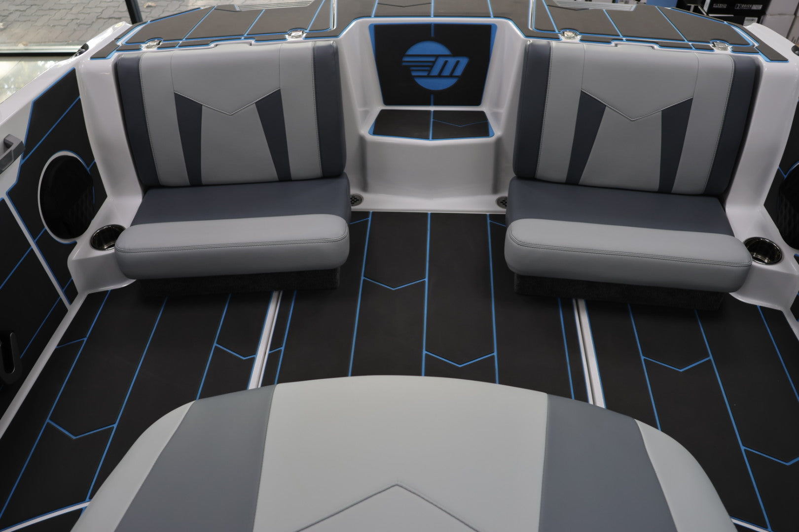 2025 Malibu Response TXi