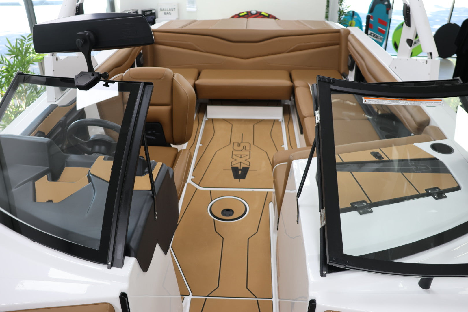 2025 Axis by Malibu T220