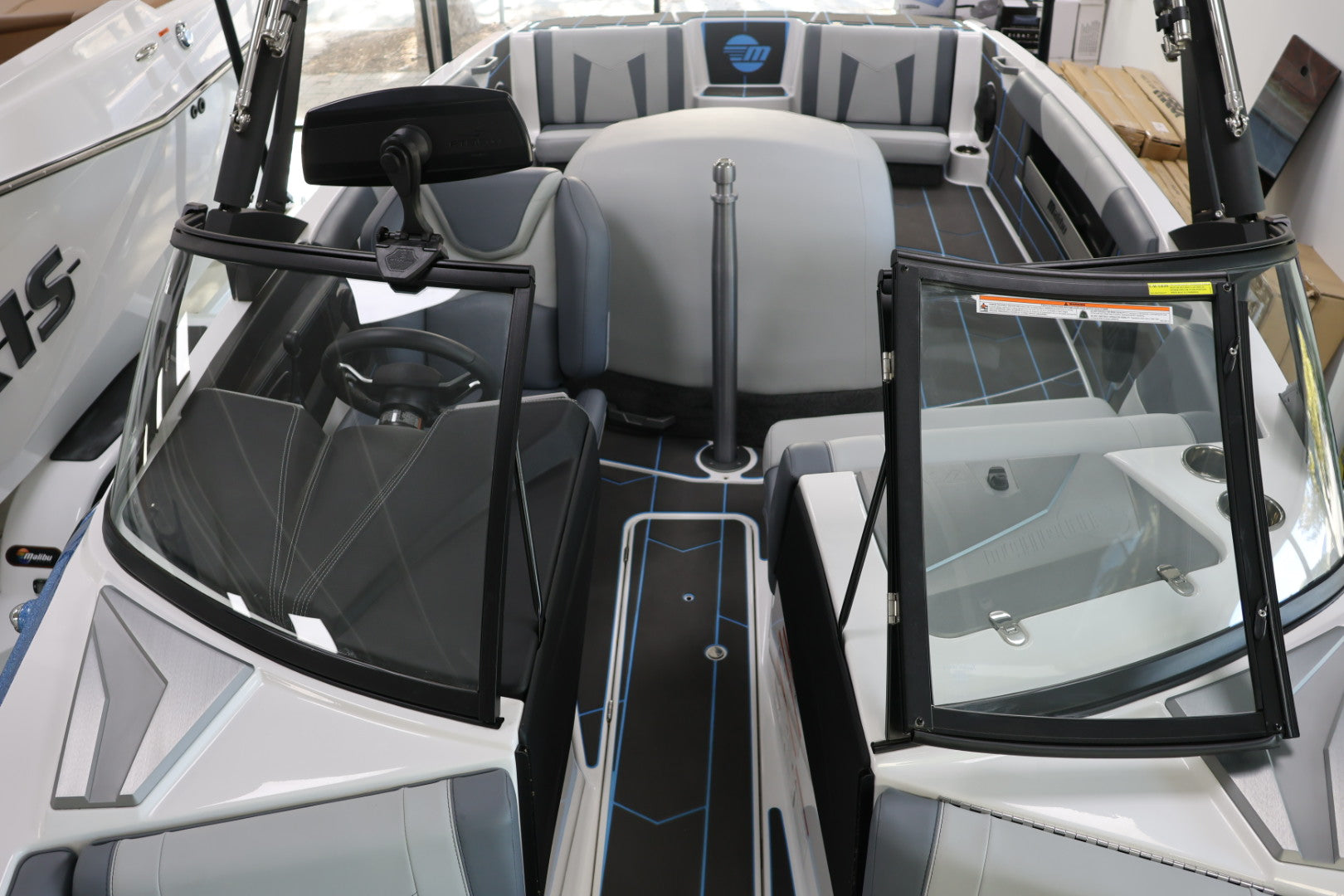 2025 Malibu Response TXi