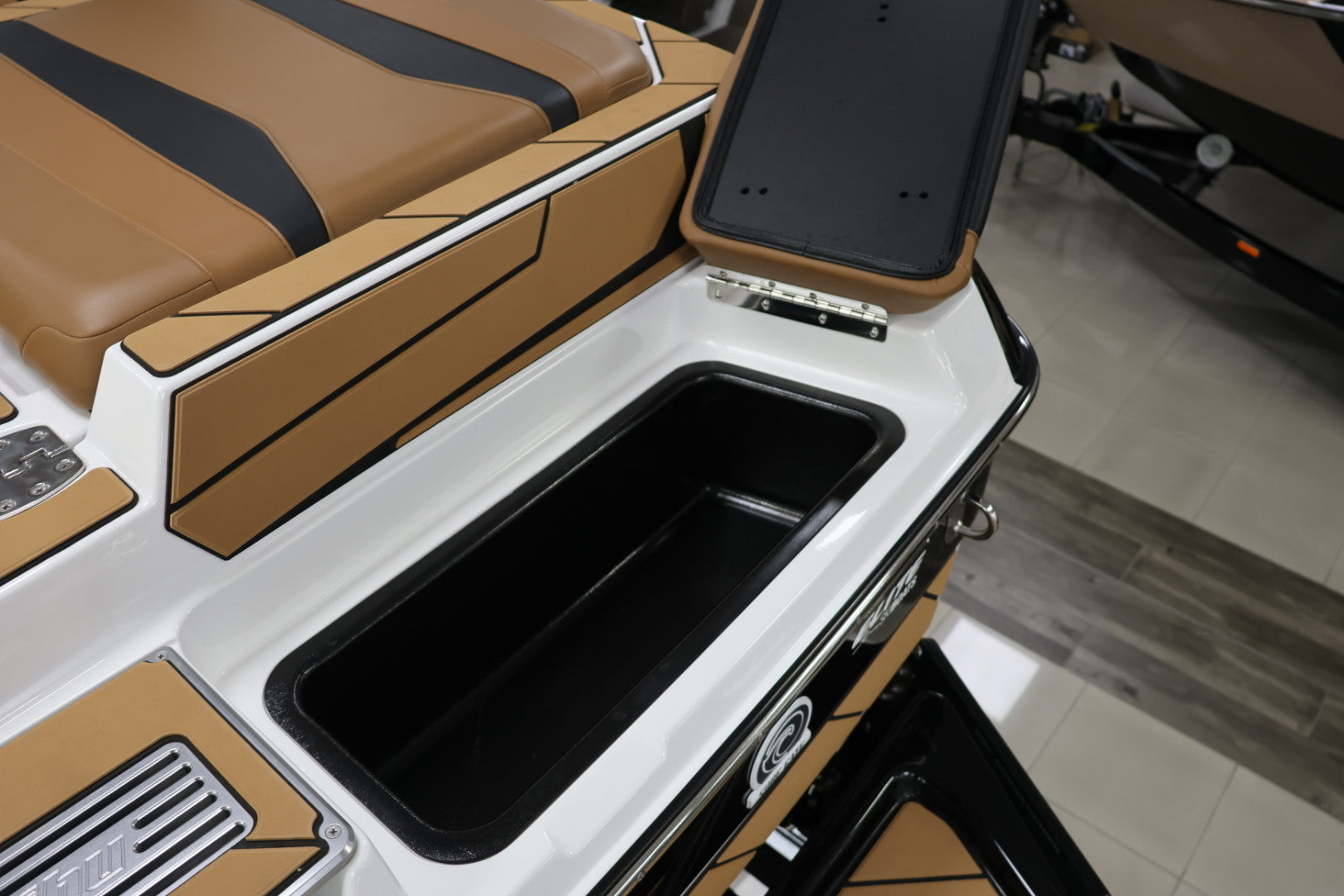 2025 Malibu Wakesetter 22LSV