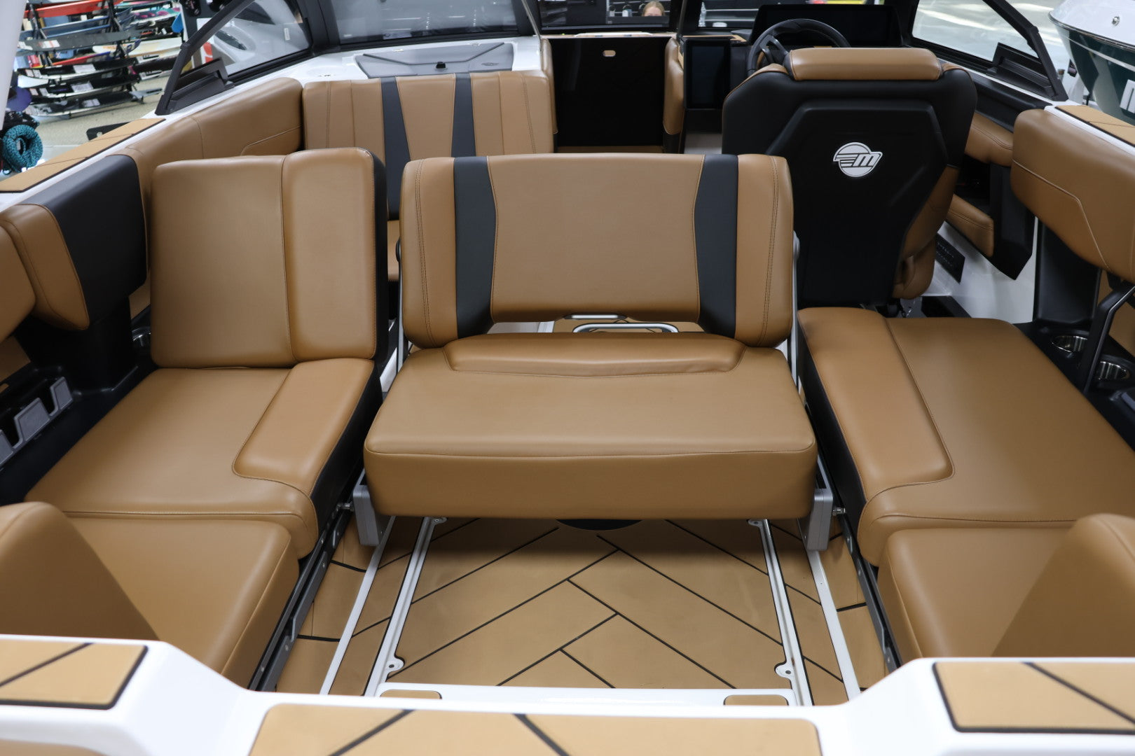 2025 Malibu Wakesetter 22LSV