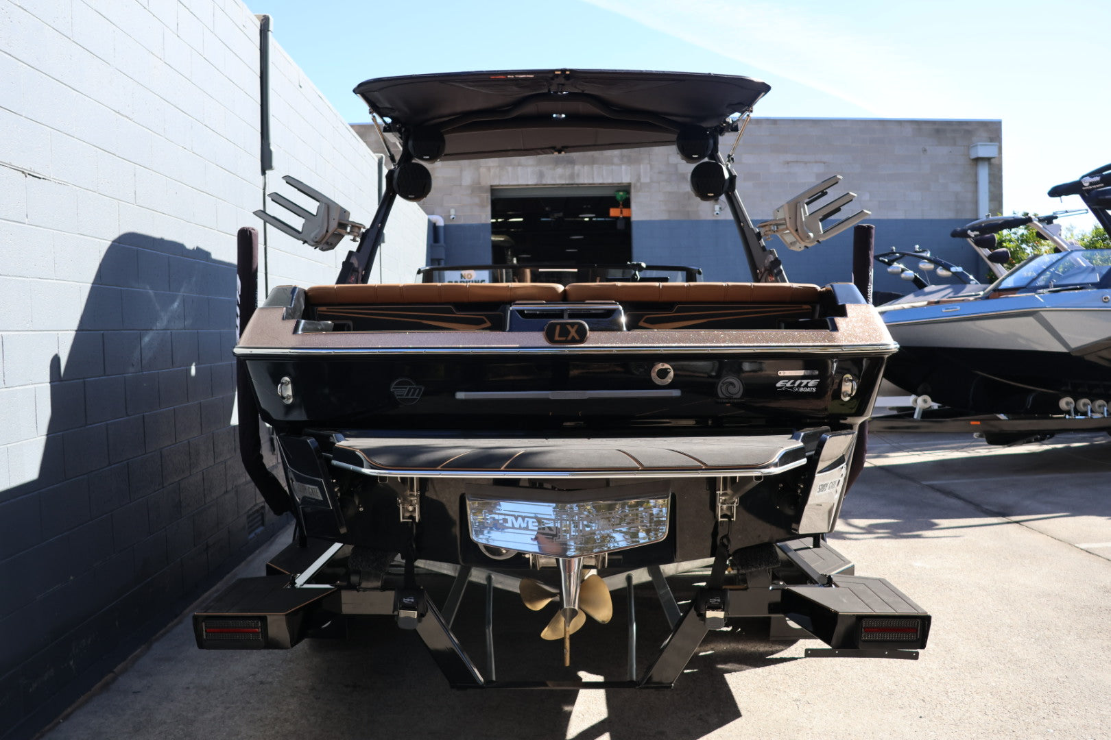 2025 Malibu Wakesetter 21LX - SOLD
