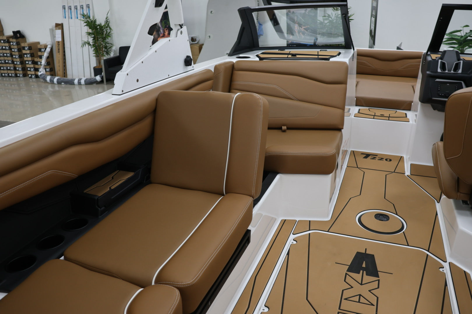 2025 Axis by Malibu T220