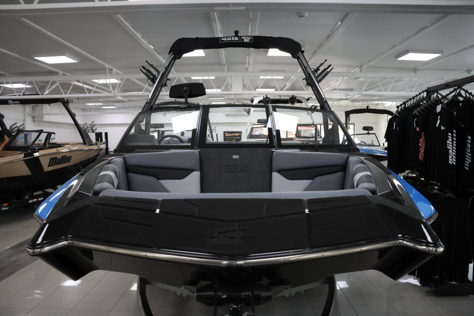 2025 Axis by Malibu A20
