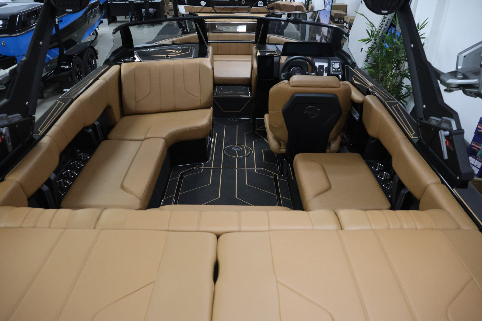 2025 Malibu Wakesetter 21LX - SOLD