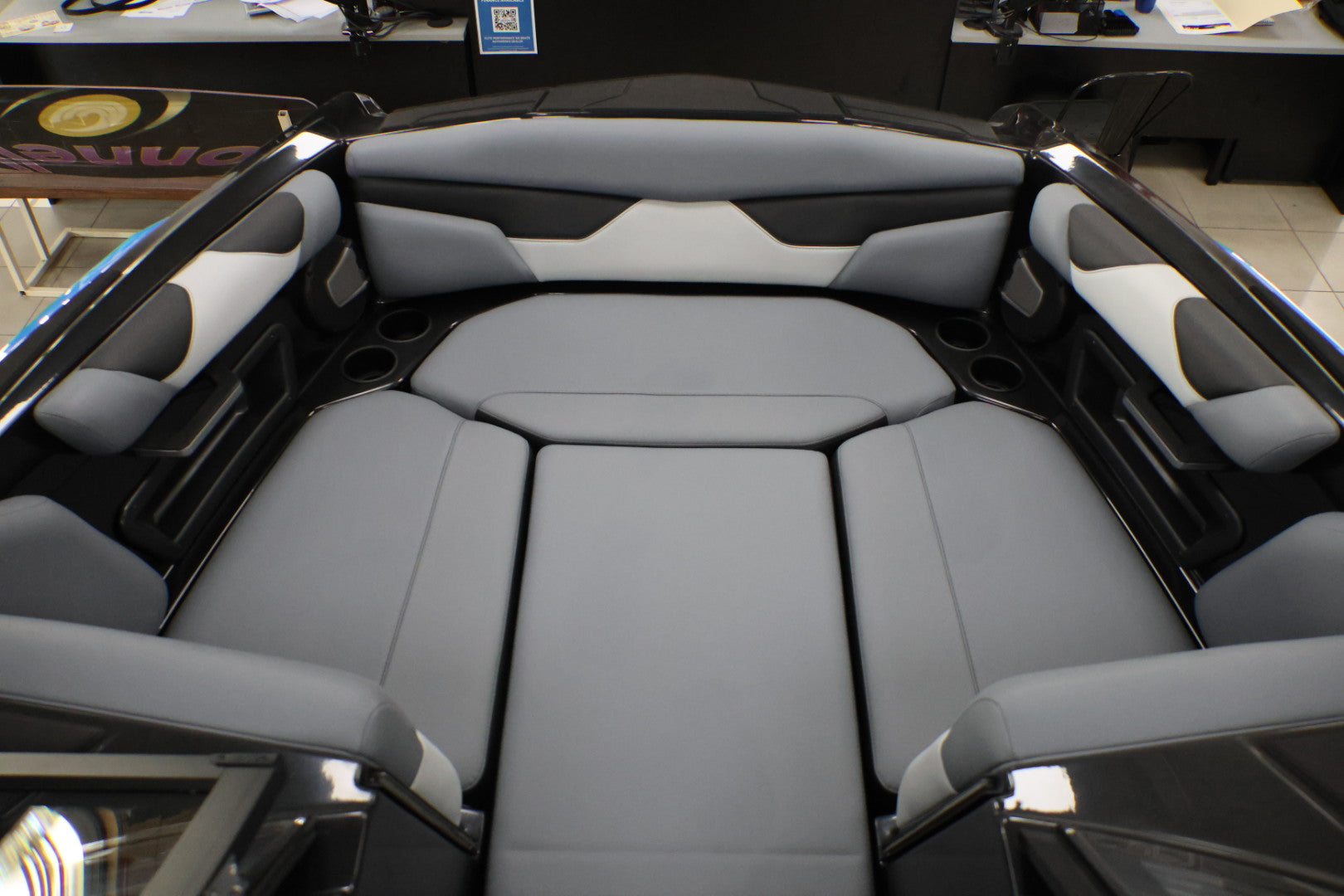 2025 Axis by Malibu A20