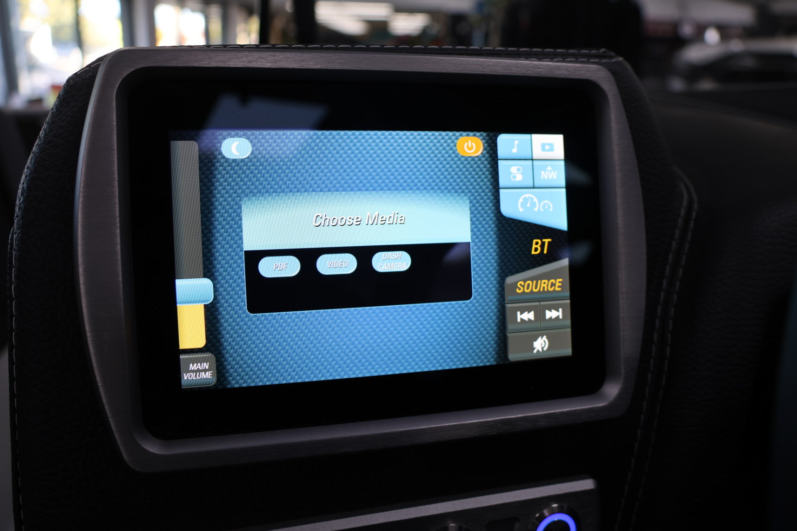 2025 Malibu Response TXi