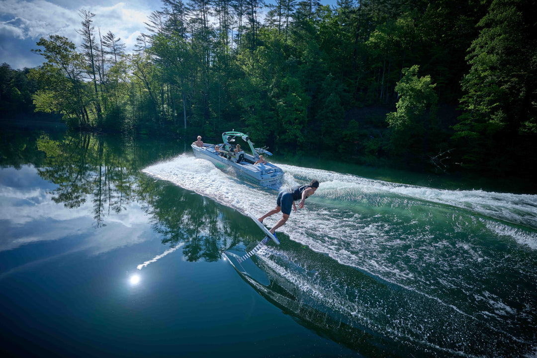 2026 Malibu Wakesetter 22LSV